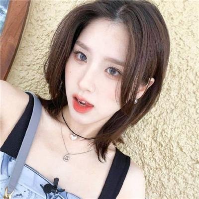 露露·贝特小姐